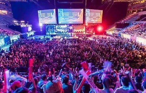 拉在俱乐部 拉在俱乐部